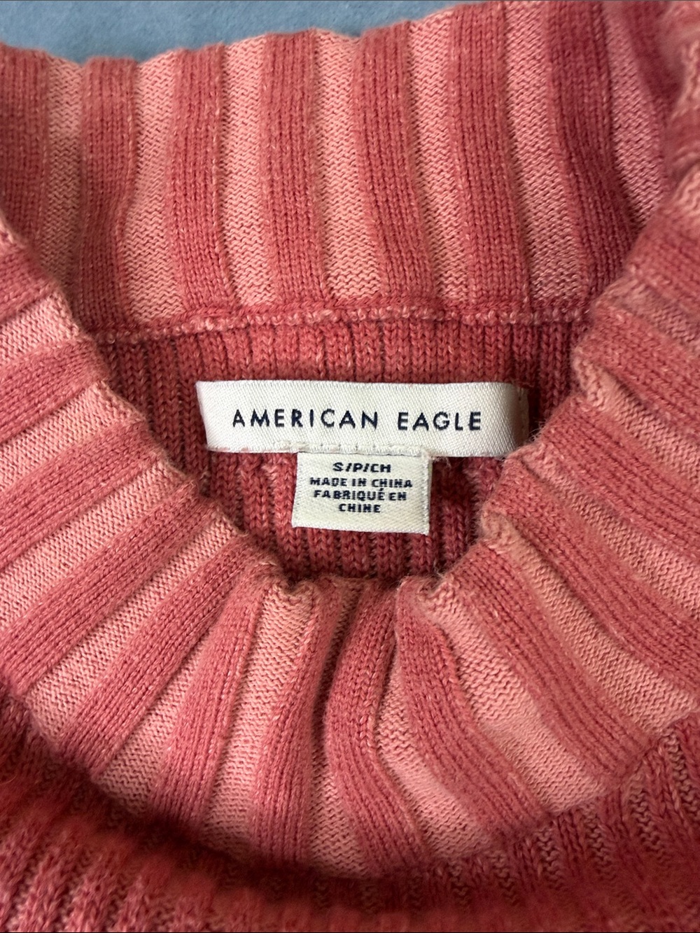 American Eagle Small Soft Ribbed Mock Neck Sweater - Color Rust - Picture 4 of 6